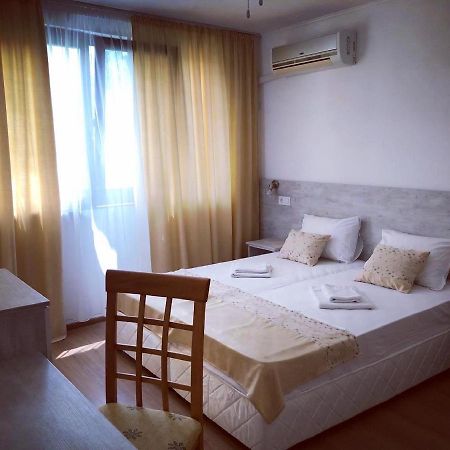 Guest Rooms Southern Nights バルバラ エクステリア 写真