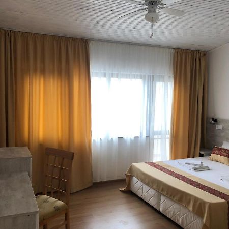 Guest Rooms Southern Nights バルバラ エクステリア 写真