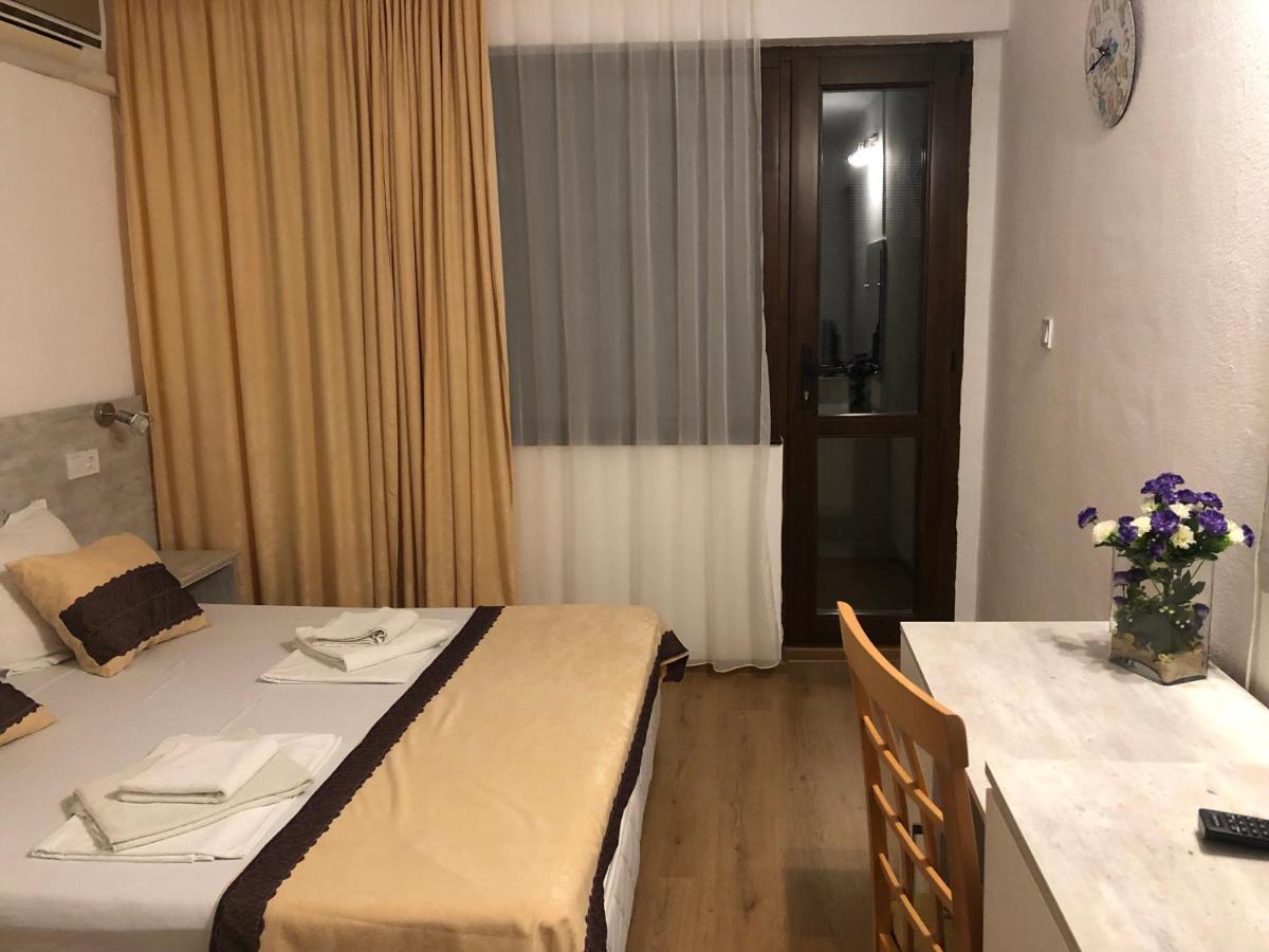 Guest Rooms Southern Nights バルバラ エクステリア 写真