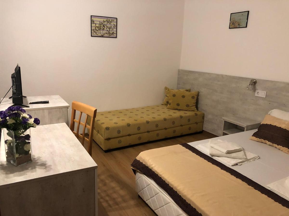 Guest Rooms Southern Nights バルバラ エクステリア 写真